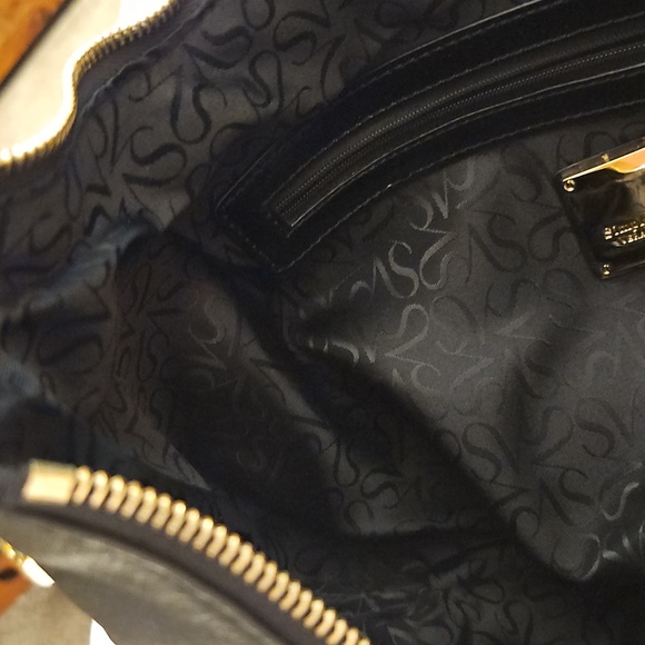 SIMPLY VERA Black Leather Hobo Shoulder Bag - Picture 10 of 14